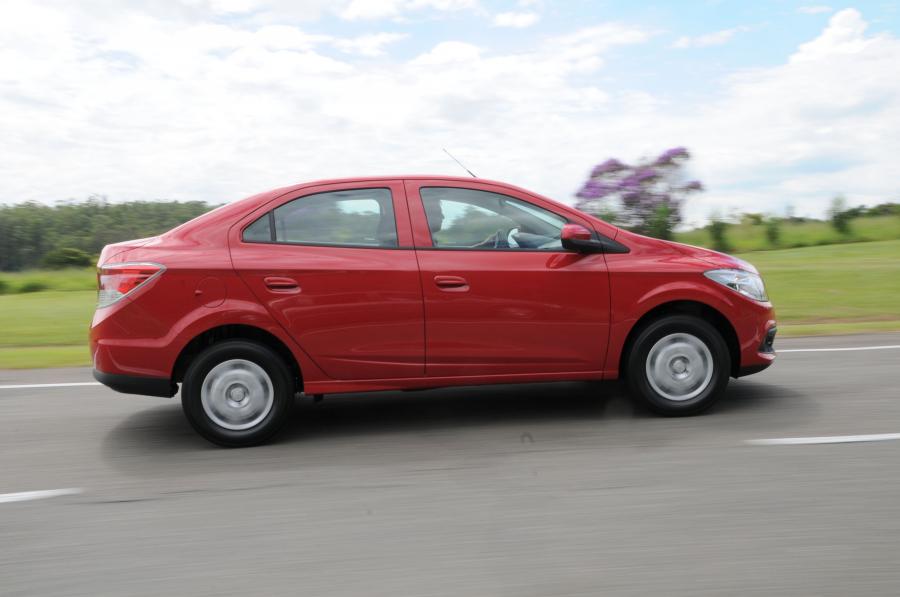 Chevrolet Prisma LT 2013 года  (фото 32 из 40)